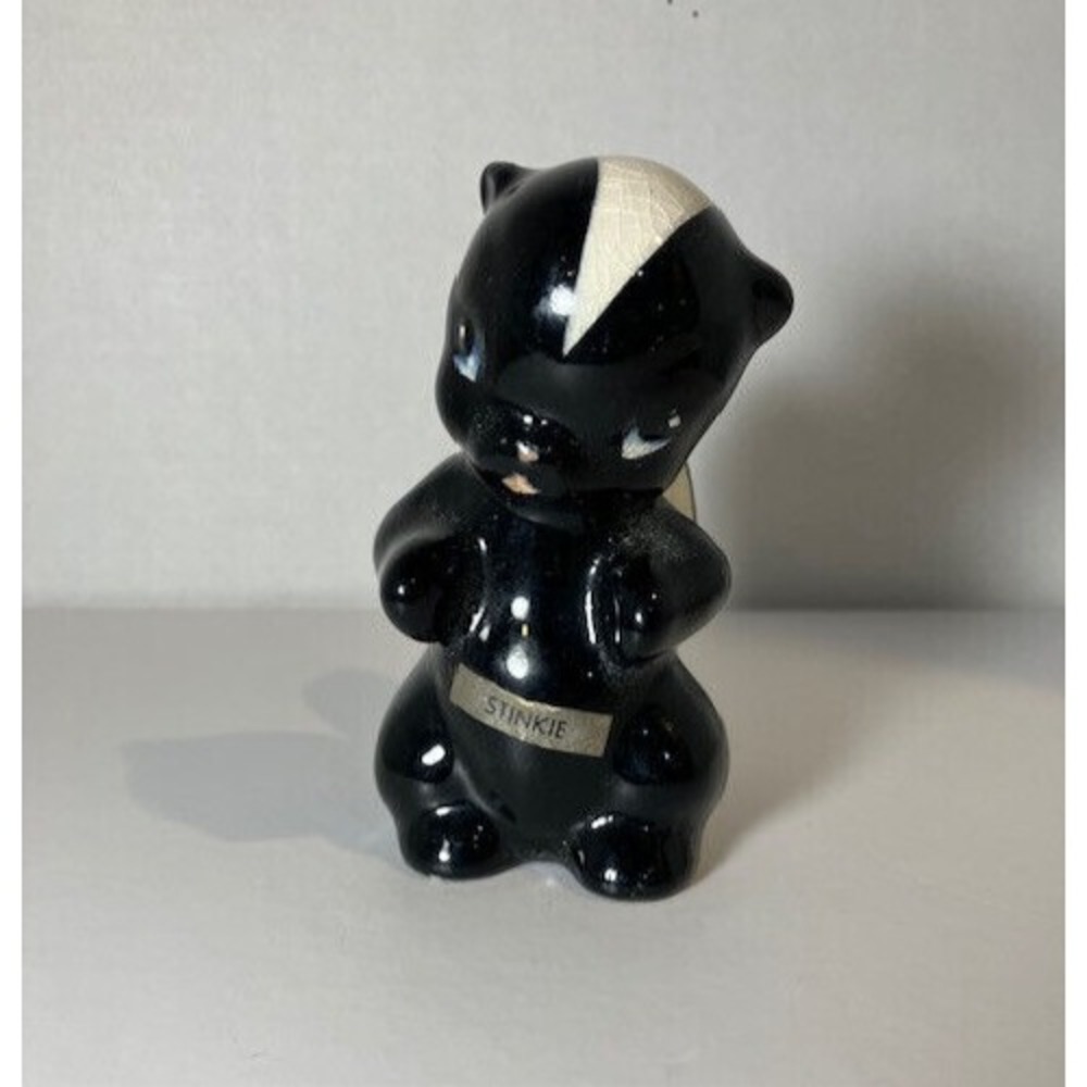 Stinkie Skunk Ceramic‎ Figurine by Delee Pottery of Calif 1940's-1950's VTG 4"